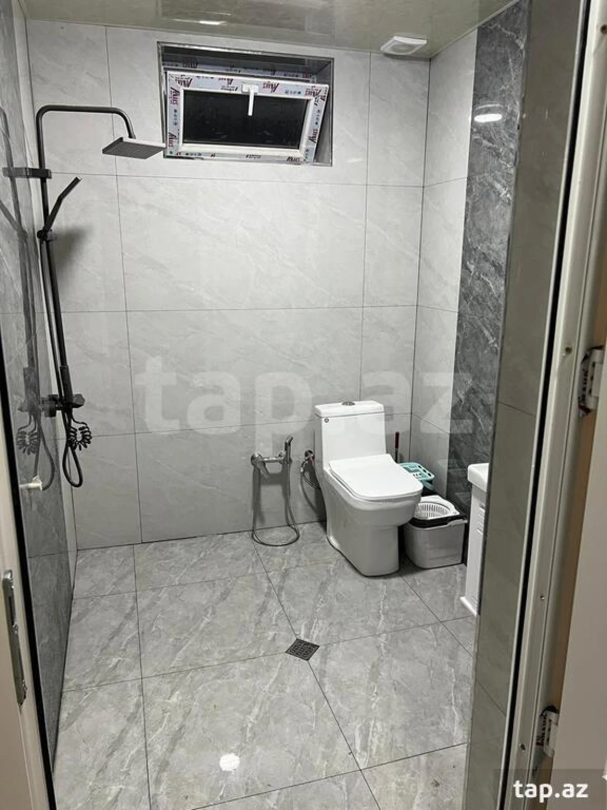 Kirayə verilir 4 otaqlı həyət evi