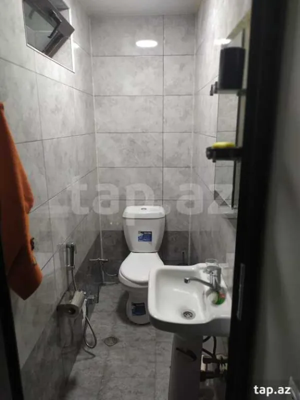 Kirayə verilir 4 otaqlı həyət evi