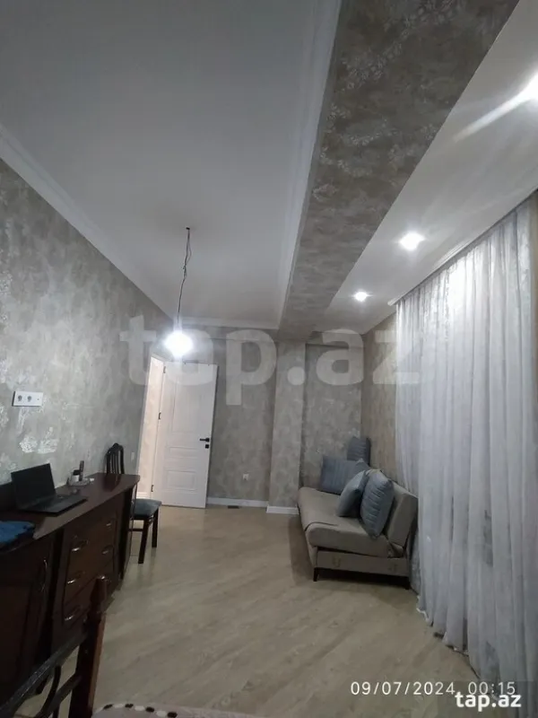 Satılır 4 otaqlı yeni tikili 108 m²