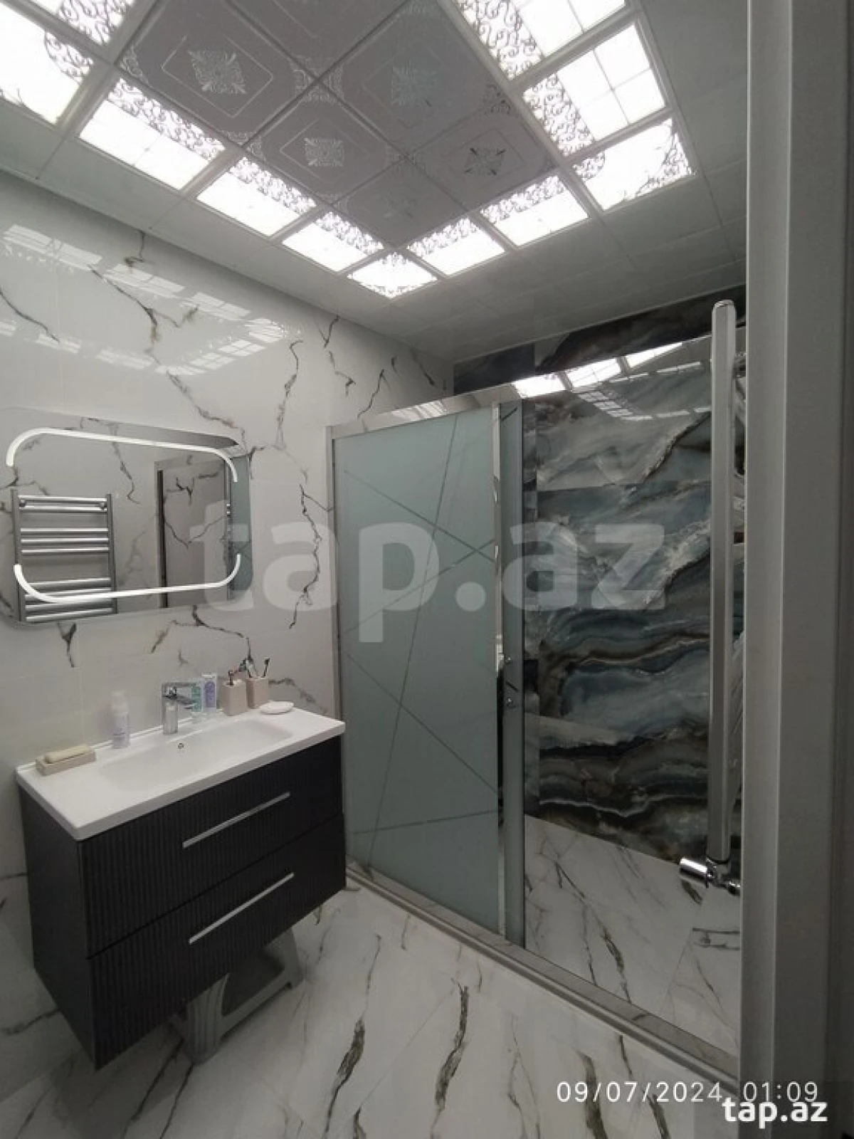 Satılır 4 otaqlı yeni tikili 108 m²