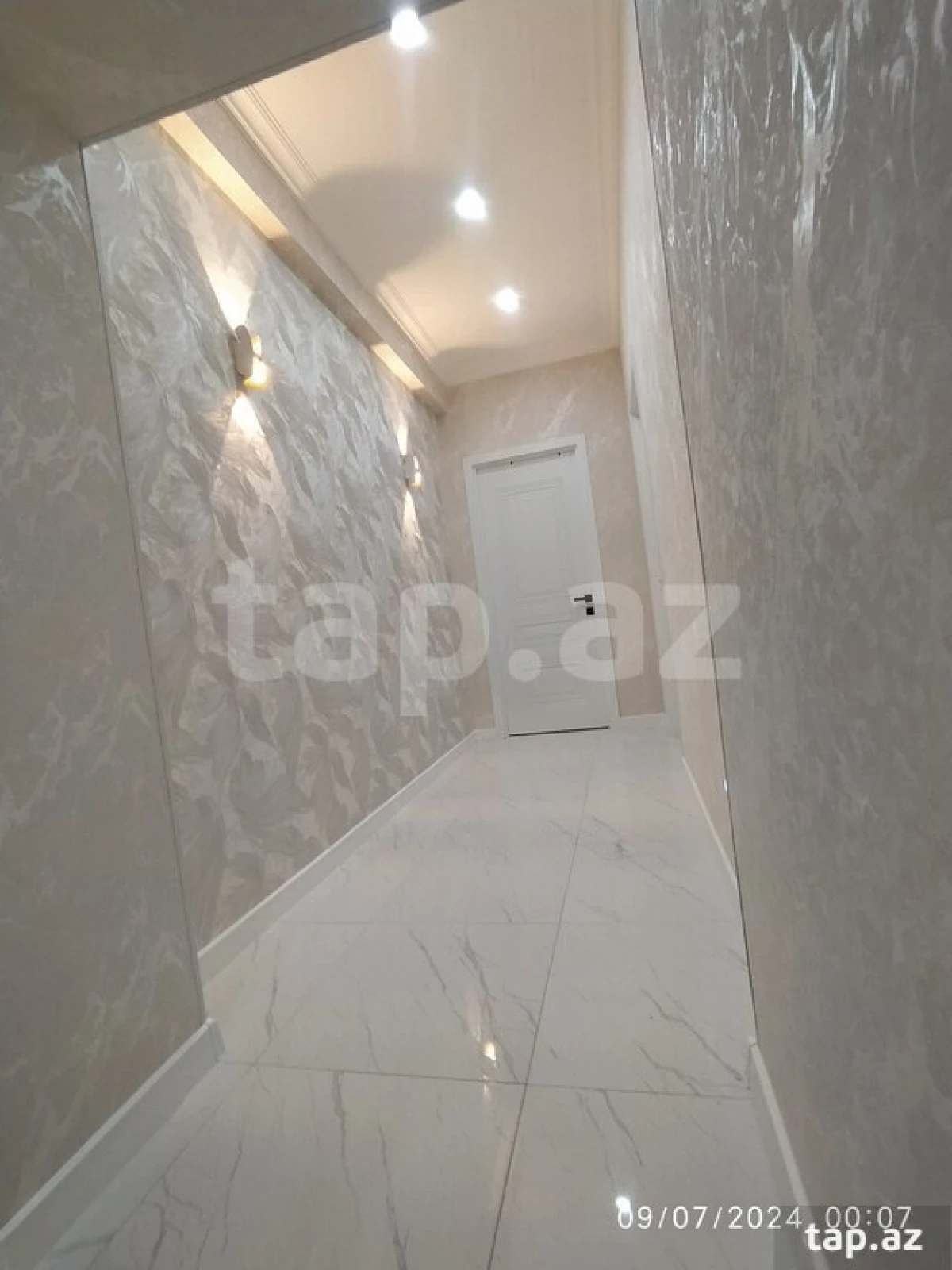 Satılır 4 otaqlı yeni tikili 108 m²