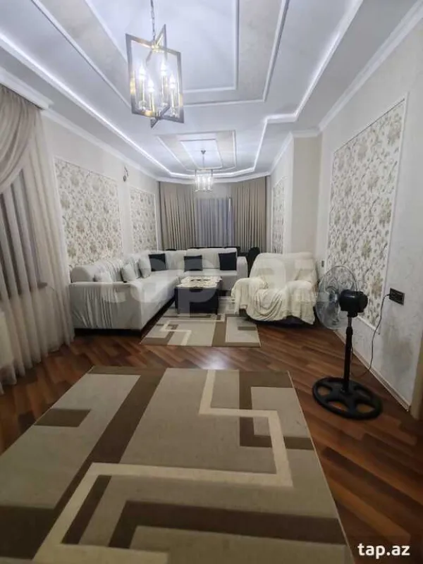 Satılır 4 otaqlı həyət evi