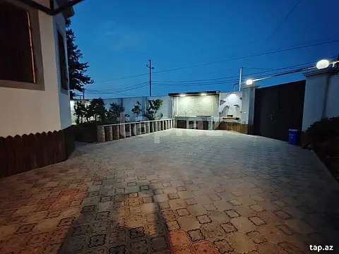 Satılır 4 otaqlı həyət evi