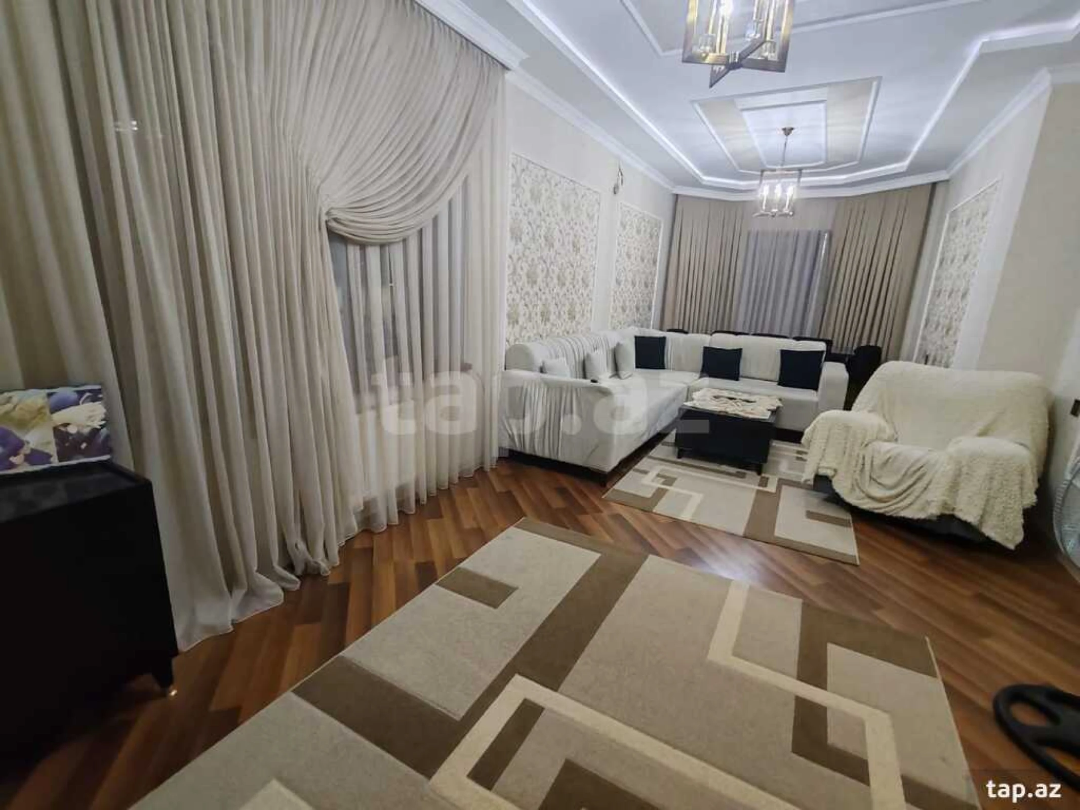 Satılır 4 otaqlı həyət evi