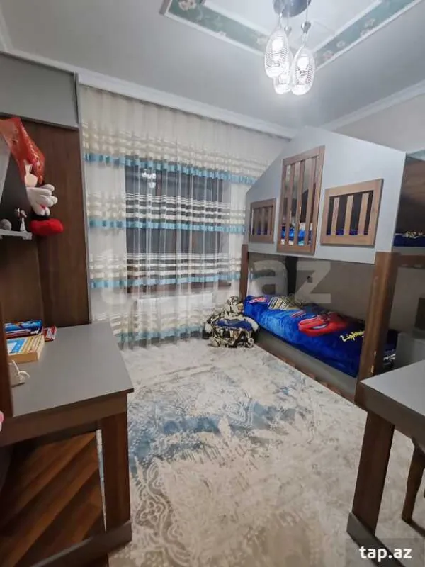 Satılır 4 otaqlı həyət evi