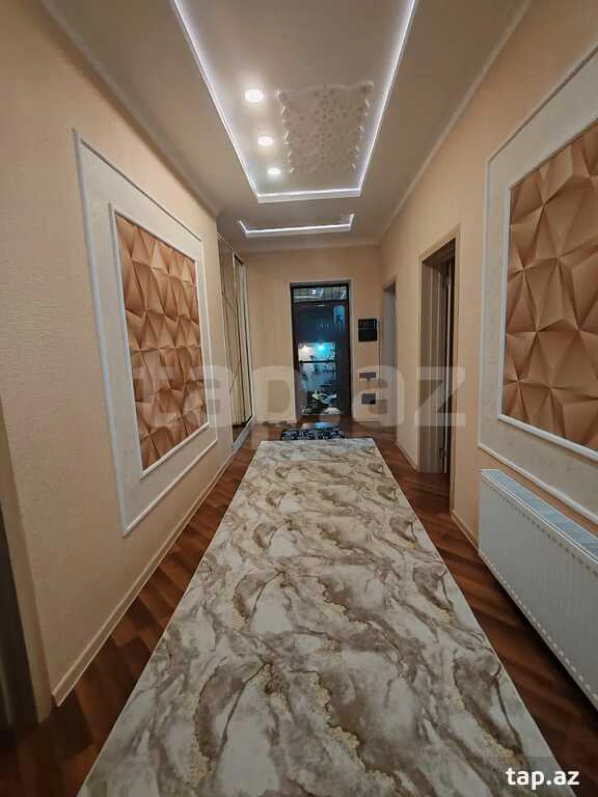 Satılır 4 otaqlı həyət evi