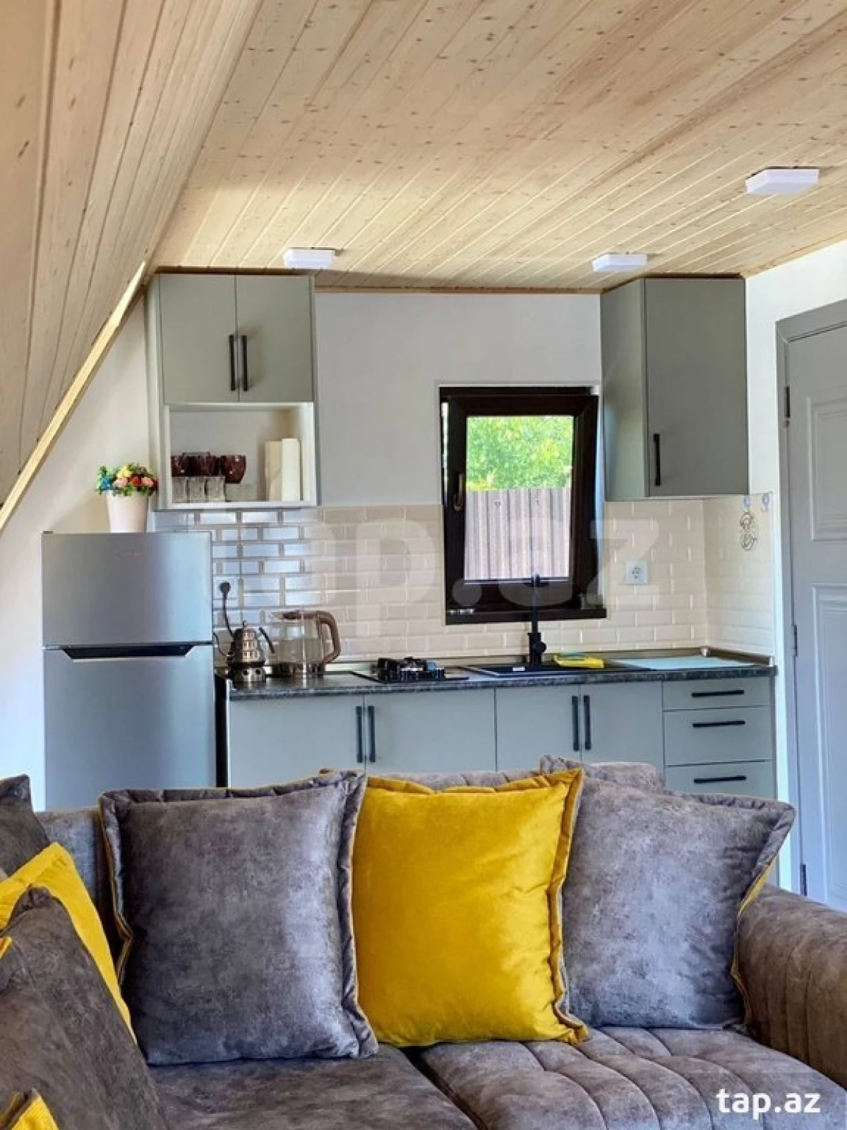 Kirayə verilir 1 otaqlı həyət evi 45 m²