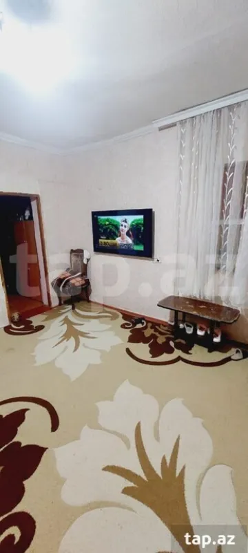 Satılır 4 otaqlı həyət evi