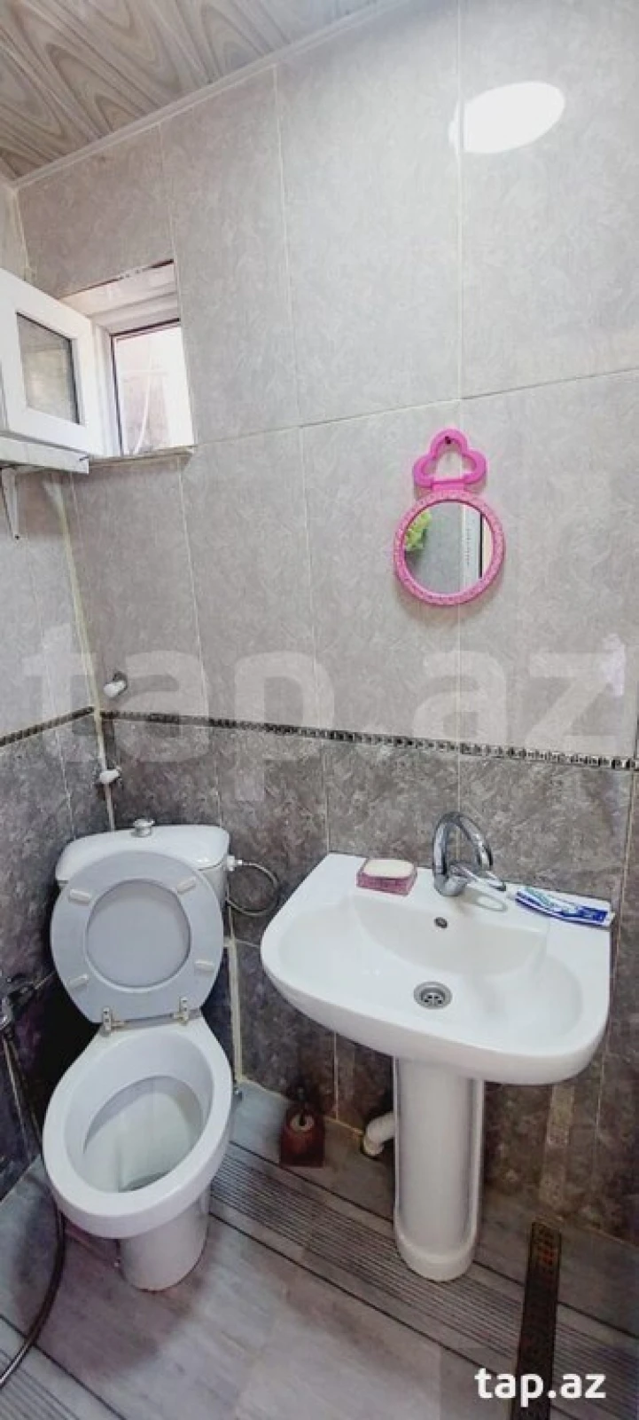 Satılır 4 otaqlı həyət evi