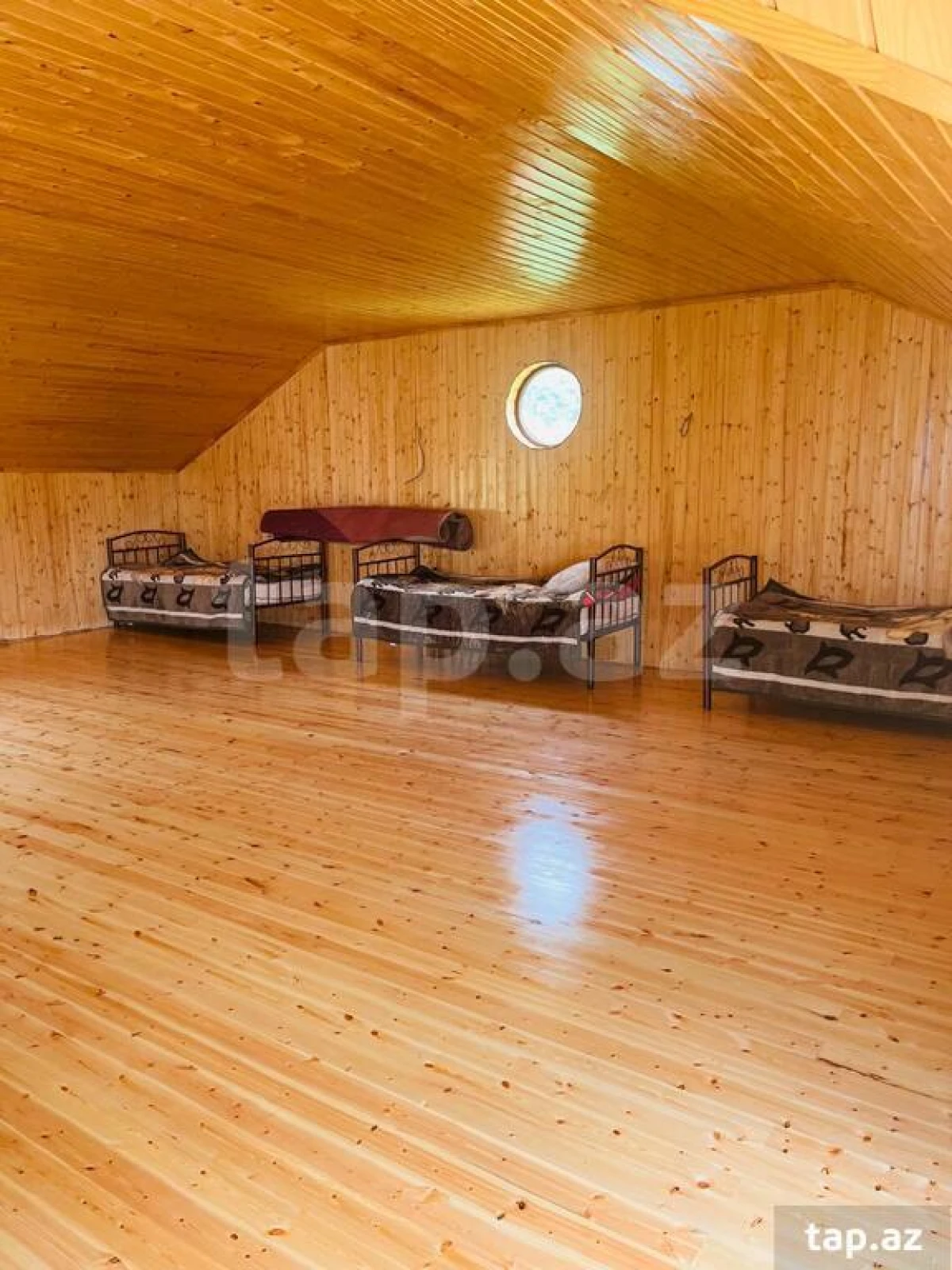 Kirayə verilir 4 otaqlı həyət evi