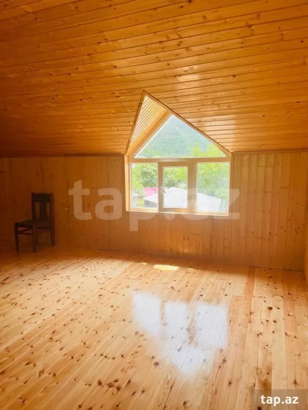 Kirayə verilir 4 otaqlı həyət evi