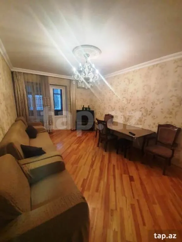 Satılır 3 otaqlı mənzil 70 m²
