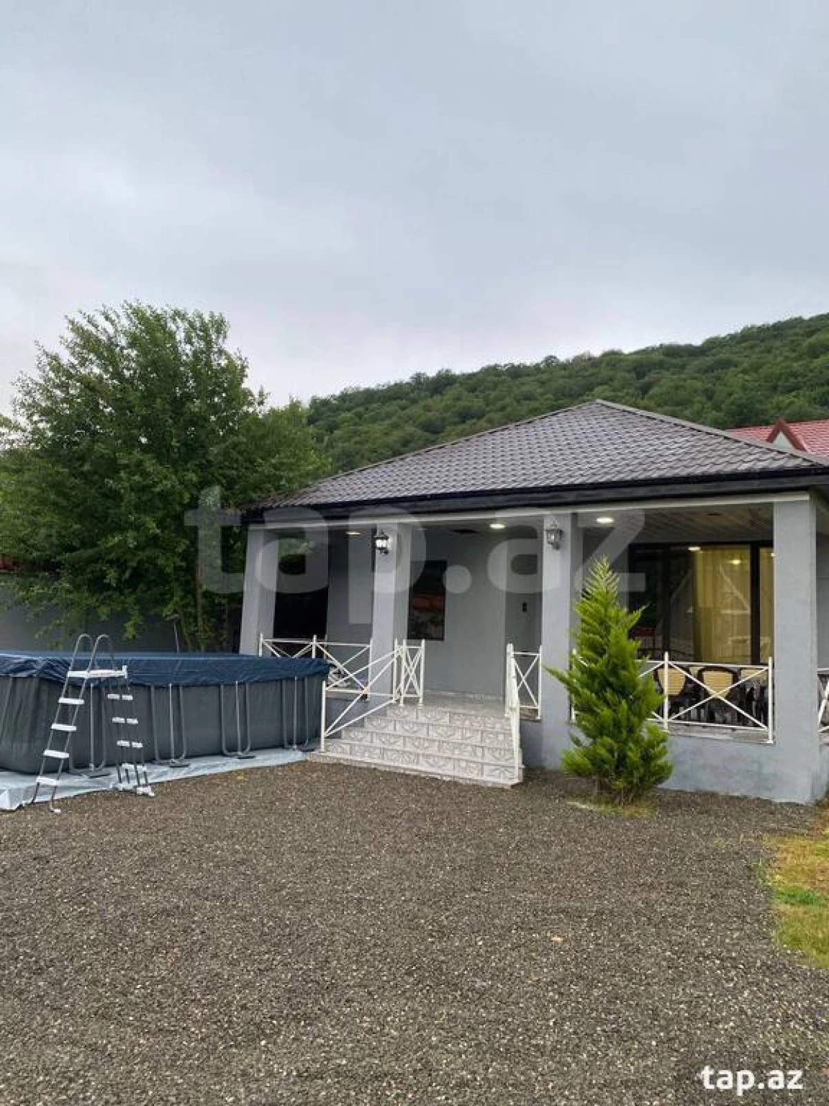 Kirayə verilir 3 otaqlı həyət evi