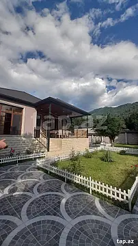 Kirayə verilir 4 otaqlı həyət evi 100 m²