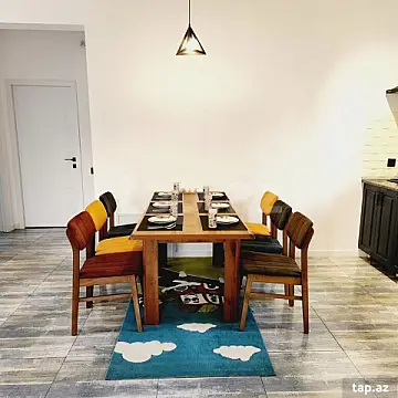 Kirayə verilir 3 otaqlı həyət evi