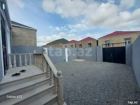 Satılır 3 otaqlı həyət evi