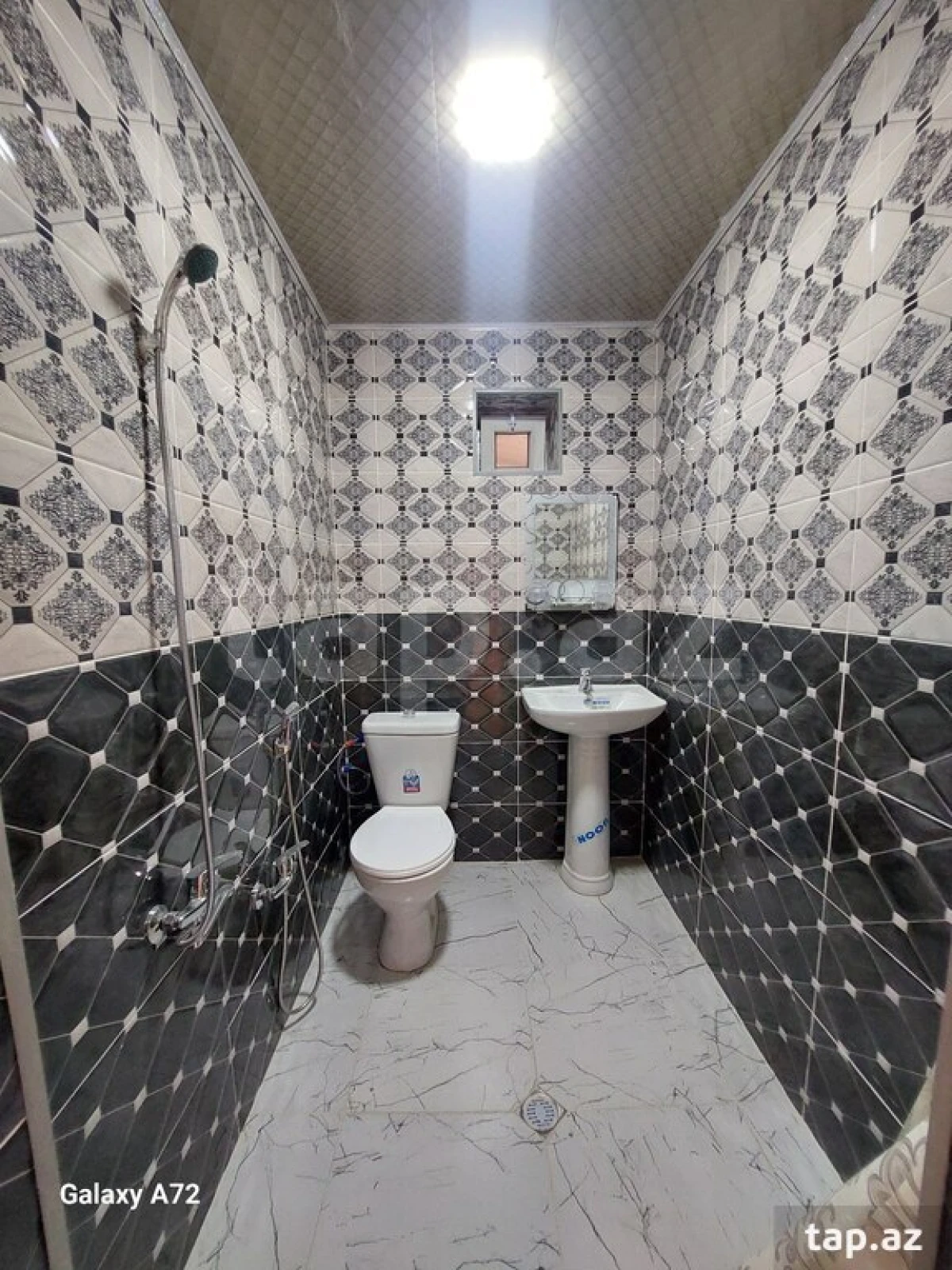 Satılır 3 otaqlı həyət evi