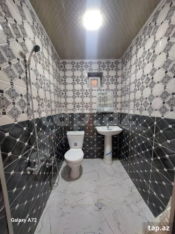 Satılır 3 otaqlı həyət evi