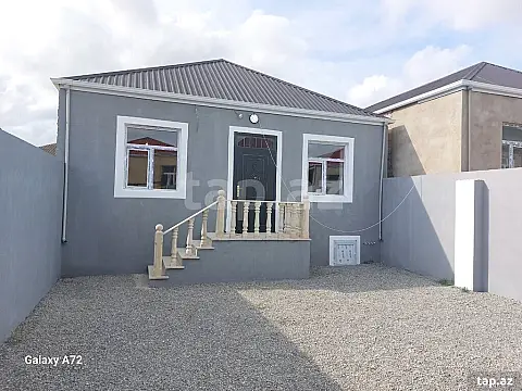 Satılır 3 otaqlı həyət evi