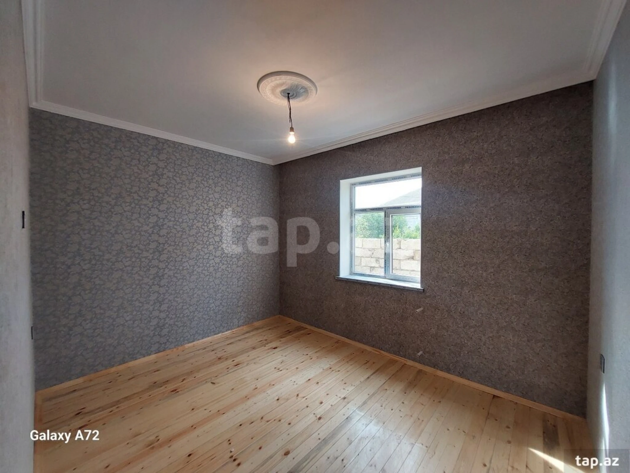 Satılır 3 otaqlı həyət evi