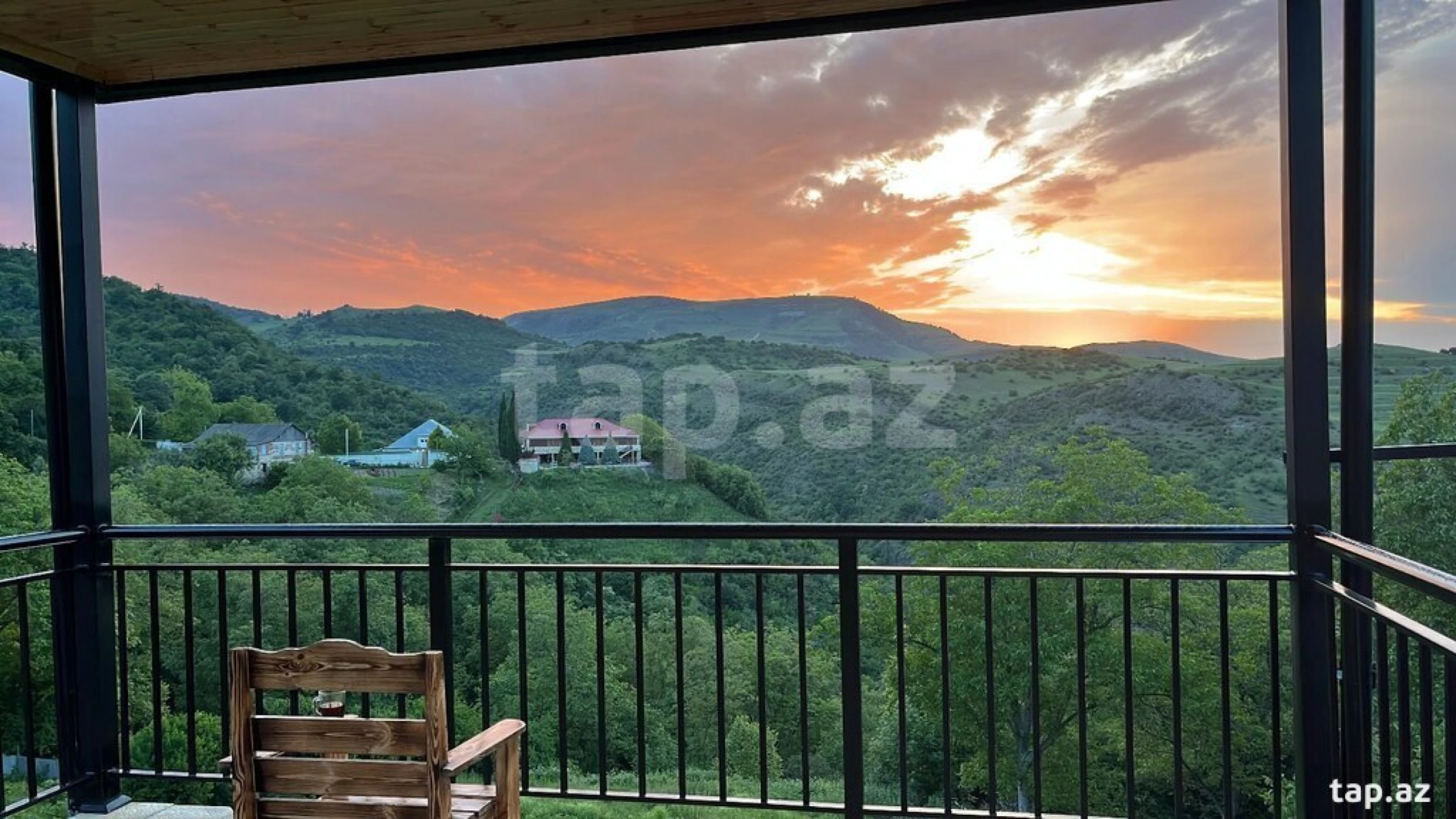 Kirayə verilir 3 otaqlı həyət evi