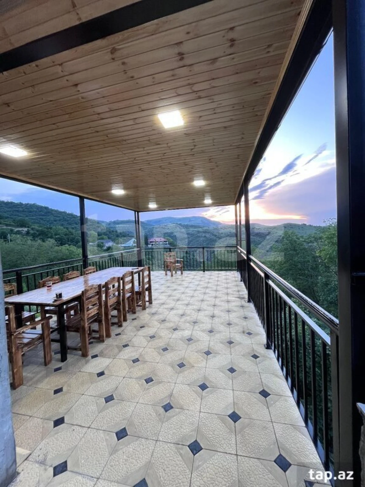 Kirayə verilir 3 otaqlı həyət evi