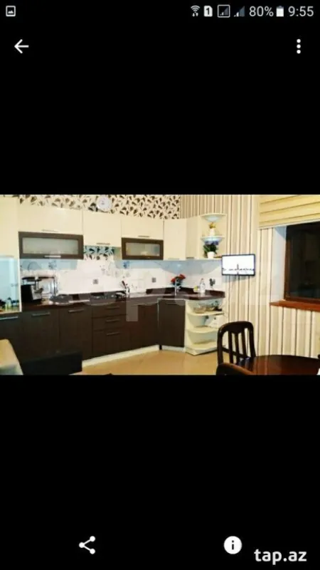 Satılır 6 otaqlı həyət evi