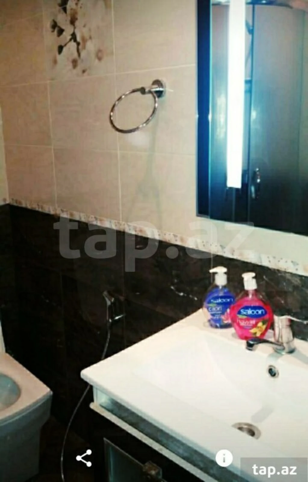 Satılır 6 otaqlı həyət evi