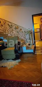 Satılır 6 otaqlı həyət evi