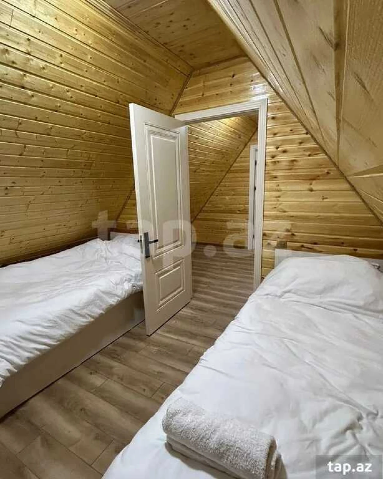 Kirayə verilir 4 otaqlı həyət evi