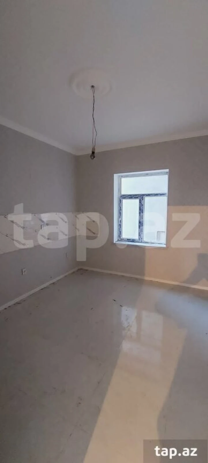 Satılır 4 otaqlı həyət evi 250 m²