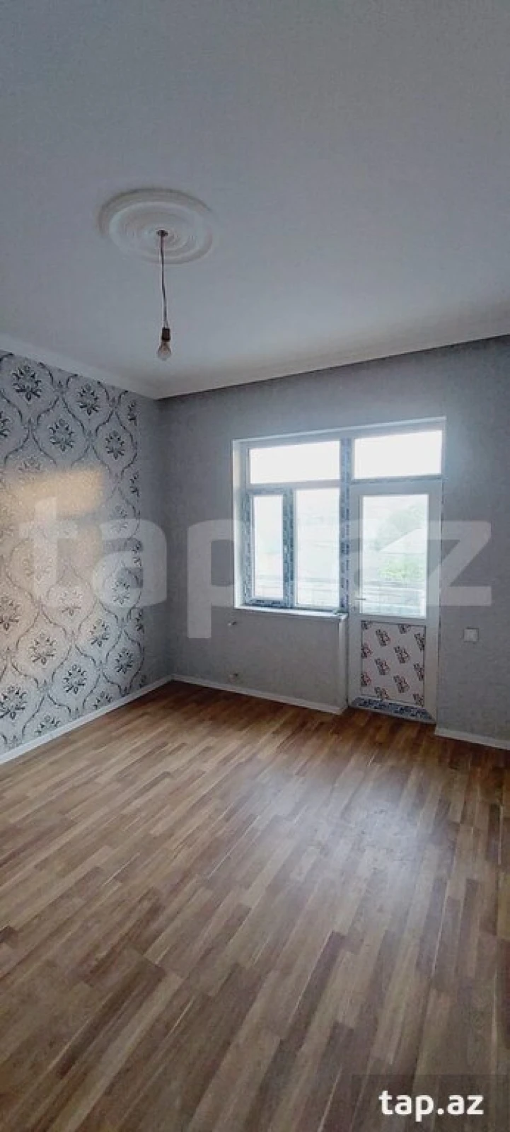 Satılır 4 otaqlı həyət evi 250 m²