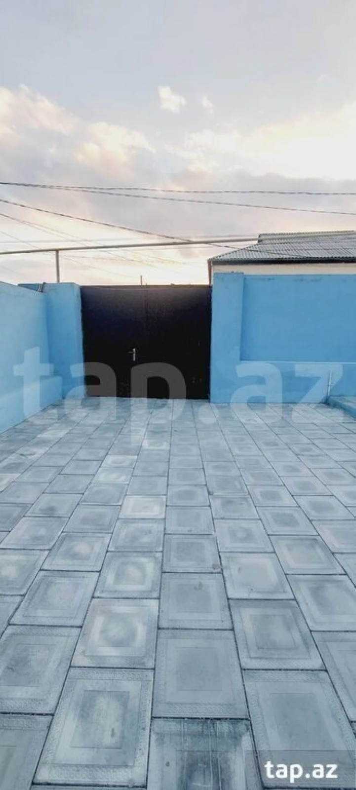 Satılır 4 otaqlı həyət evi 250 m²
