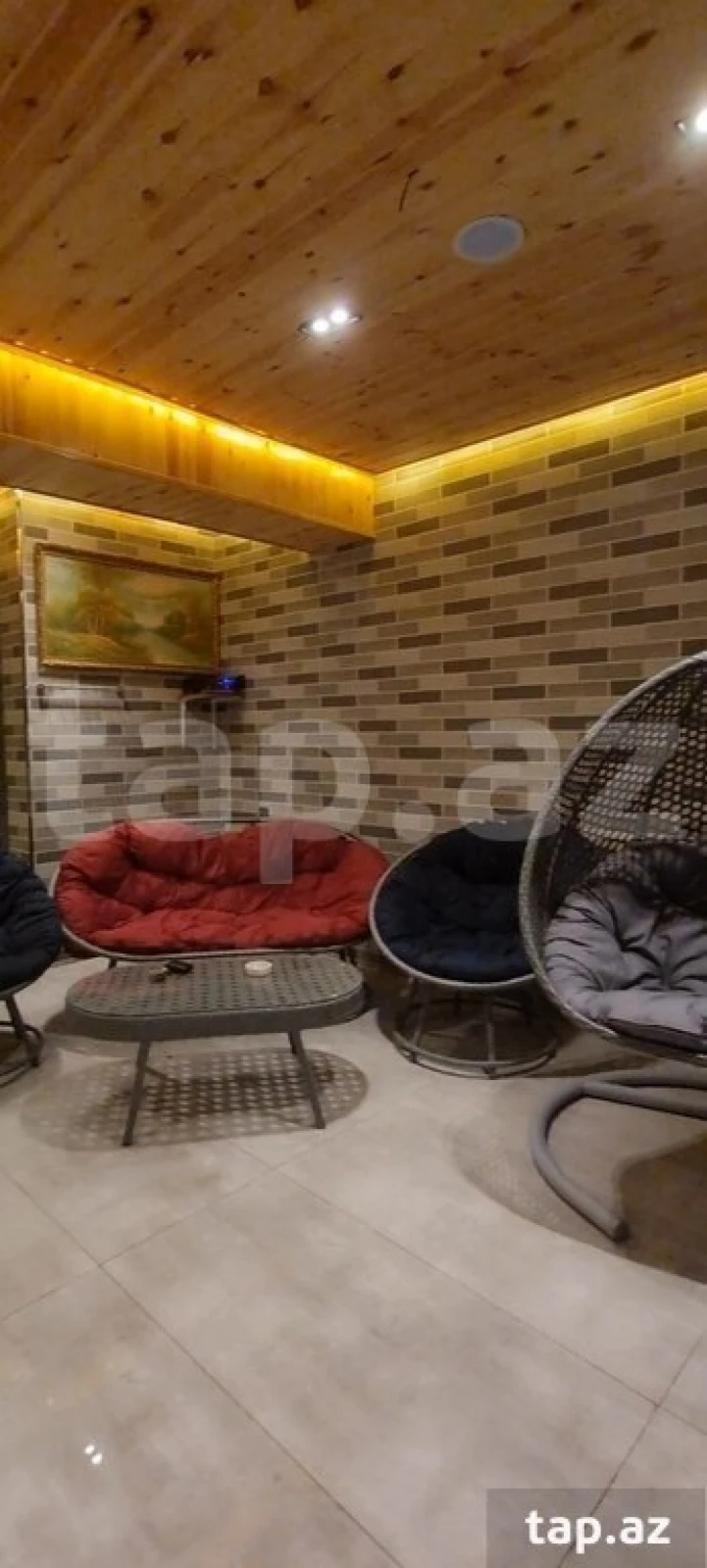 Kirayə verilir 4 otaqlı həyət evi