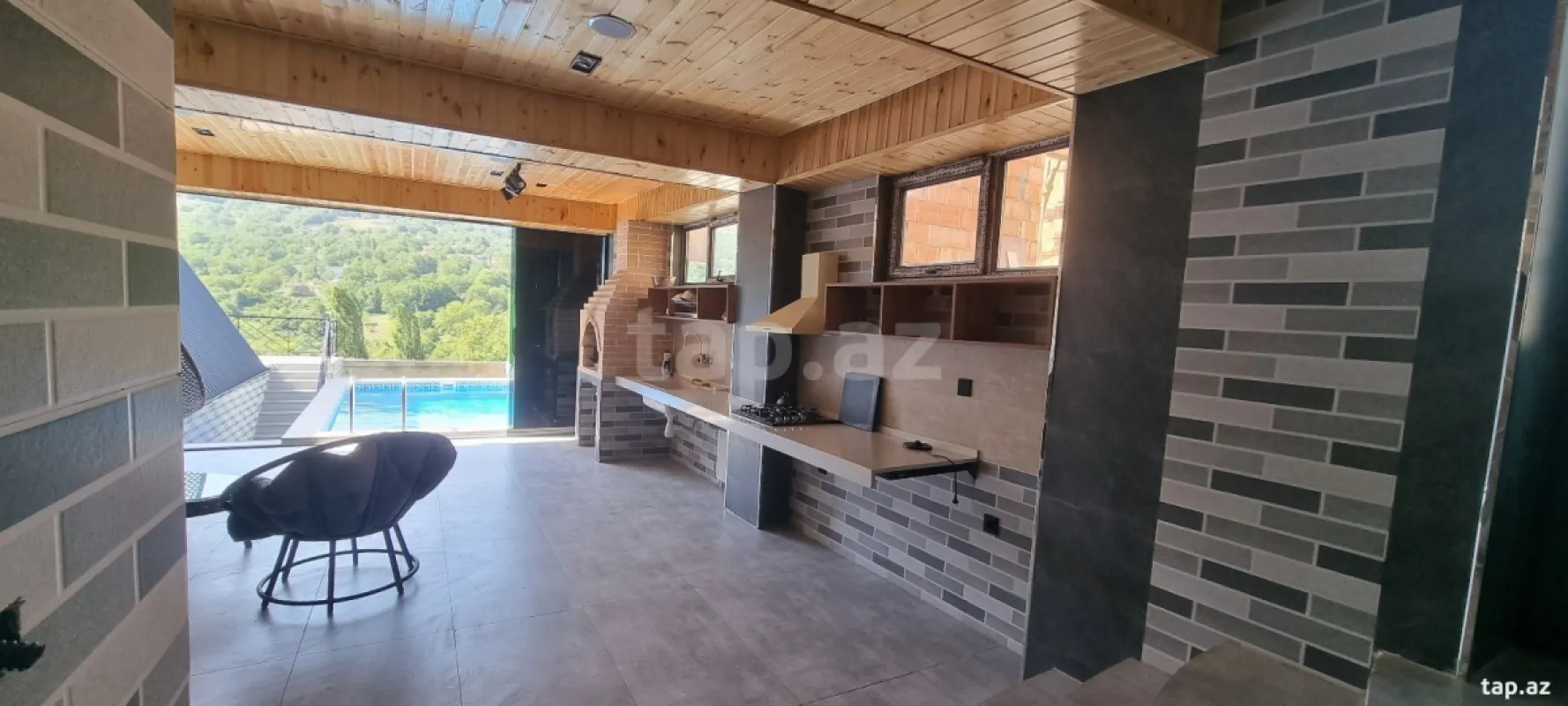 Kirayə verilir 4 otaqlı həyət evi