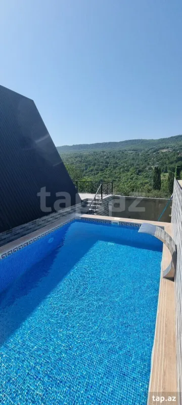 Kirayə verilir 4 otaqlı həyət evi