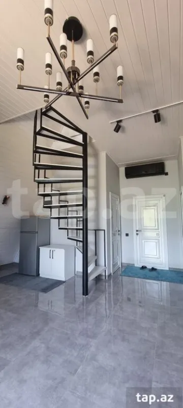 Kirayə verilir 4 otaqlı həyət evi