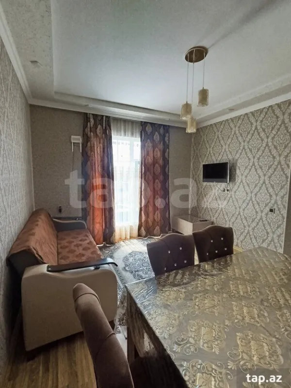 Kirayə verilir 2 otaqlı həyət evi