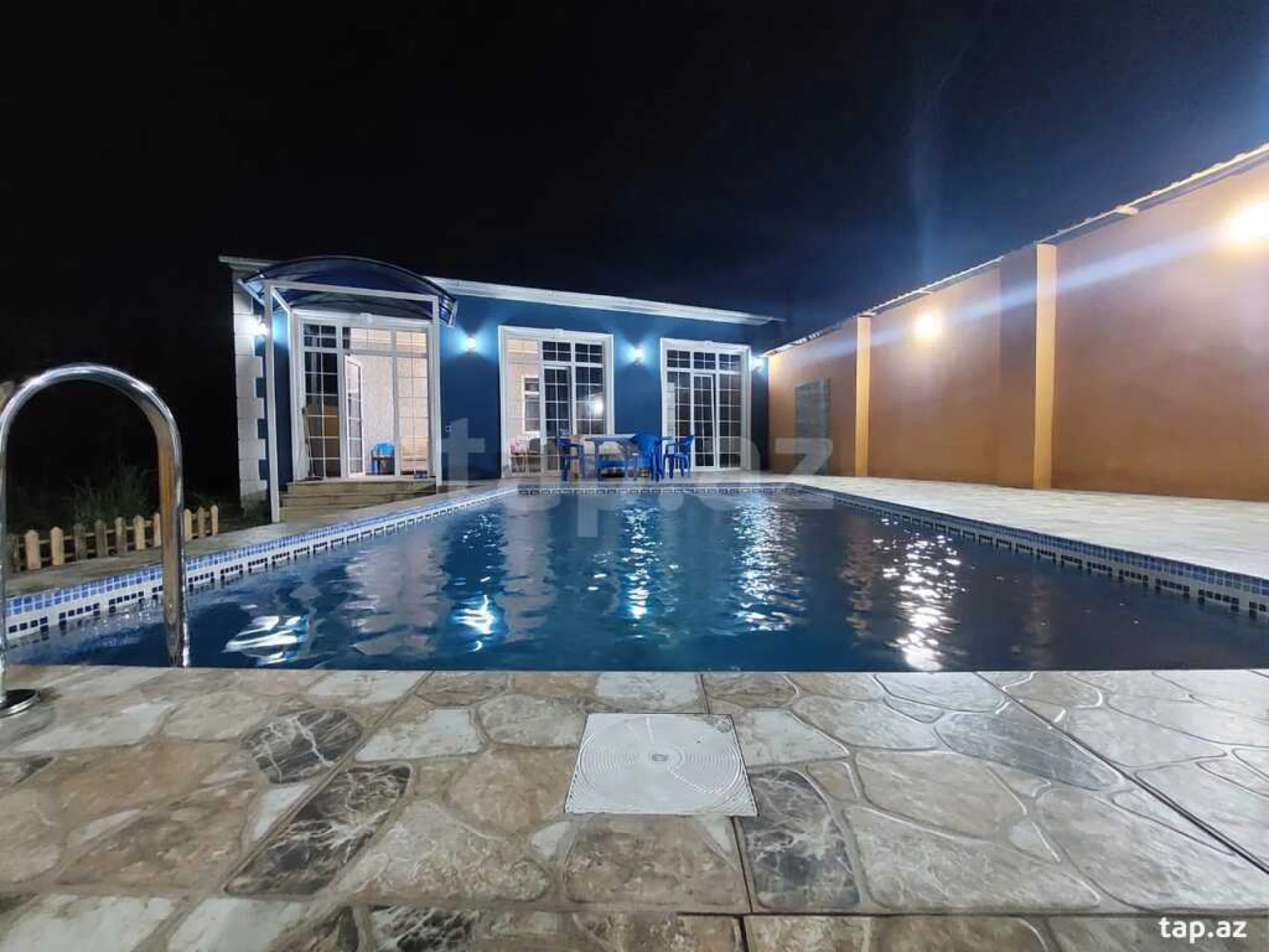 Kirayə verilir 4 otaqlı həyət evi