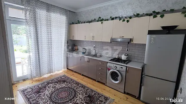 Kirayə verilir 4 otaqlı həyət evi 150 m²
