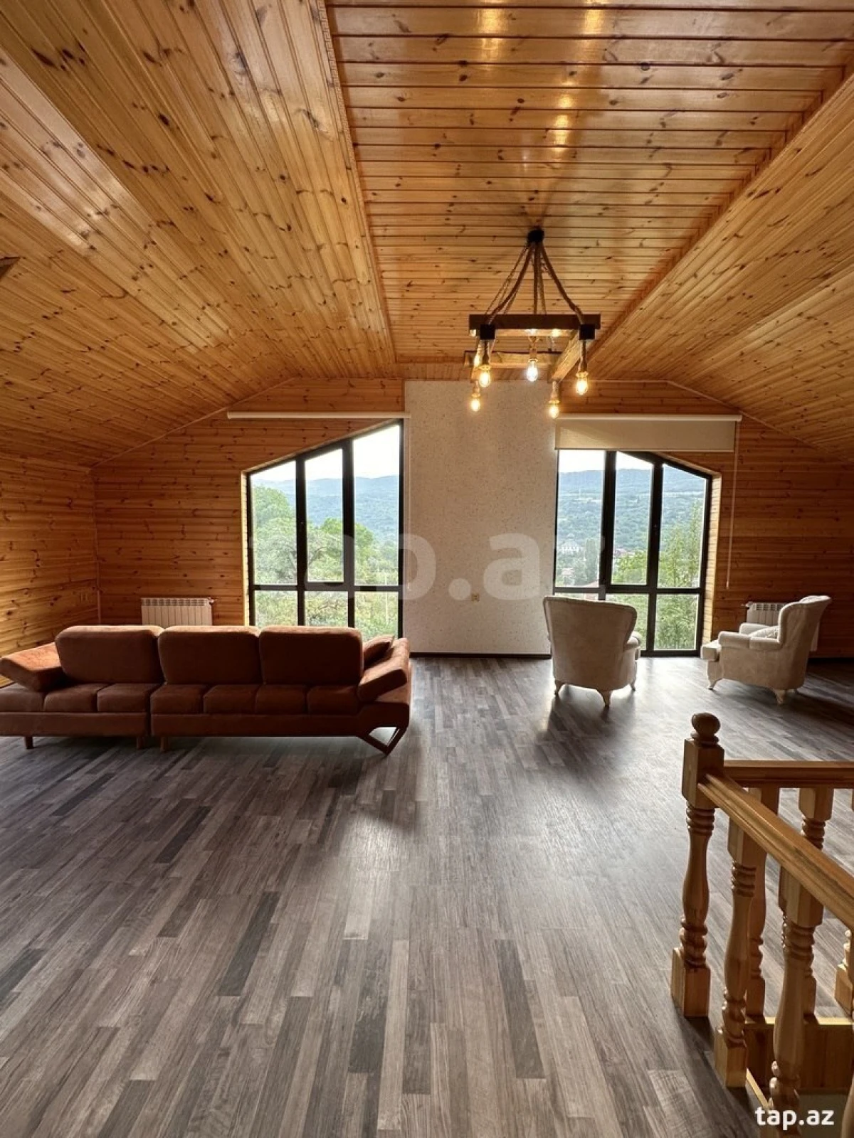 Kirayə verilir 5 otaqlı həyət evi