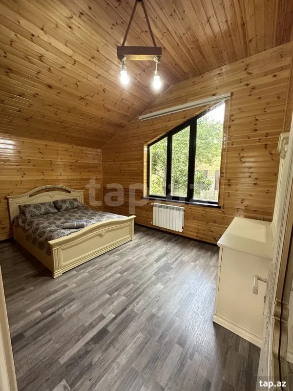 Kirayə verilir 5 otaqlı həyət evi