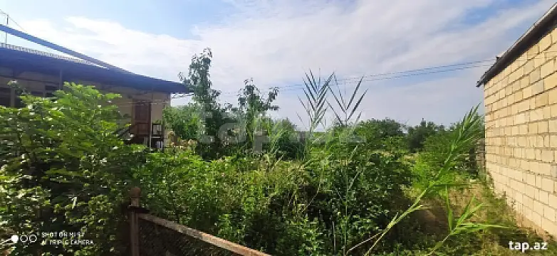 Satılır 5 otaqlı həyət evi