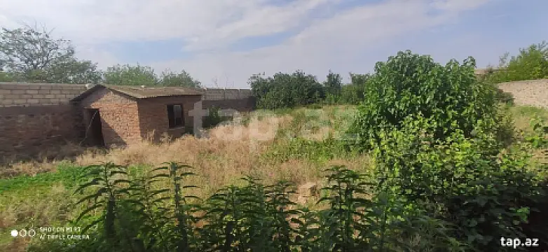 Satılır 5 otaqlı həyət evi