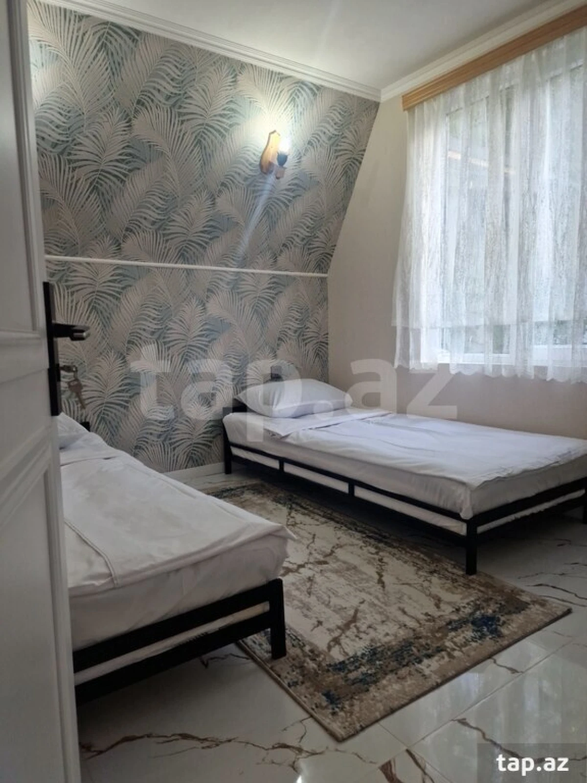 Kirayə verilir 3 otaqlı həyət evi