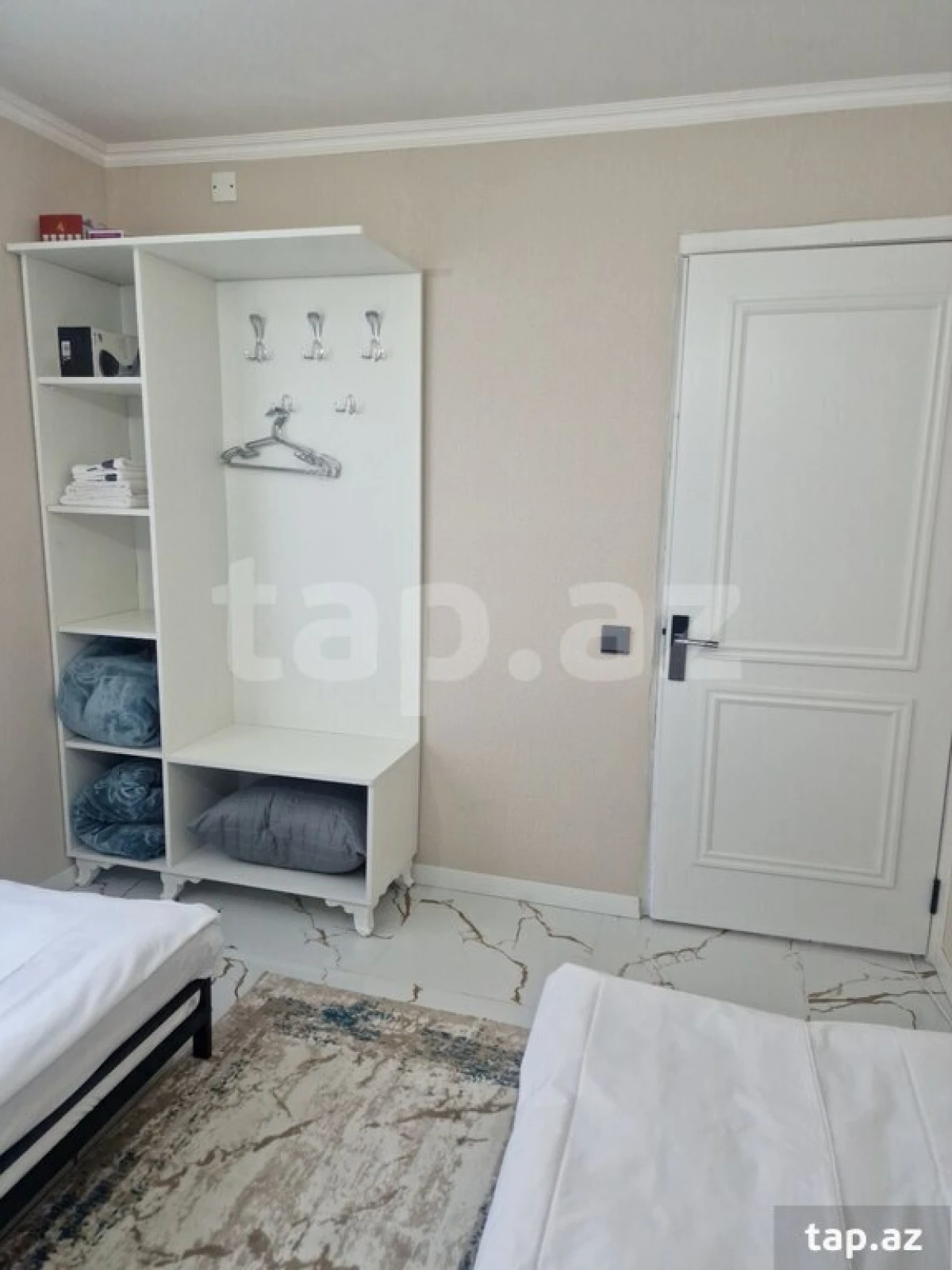 Kirayə verilir 3 otaqlı həyət evi