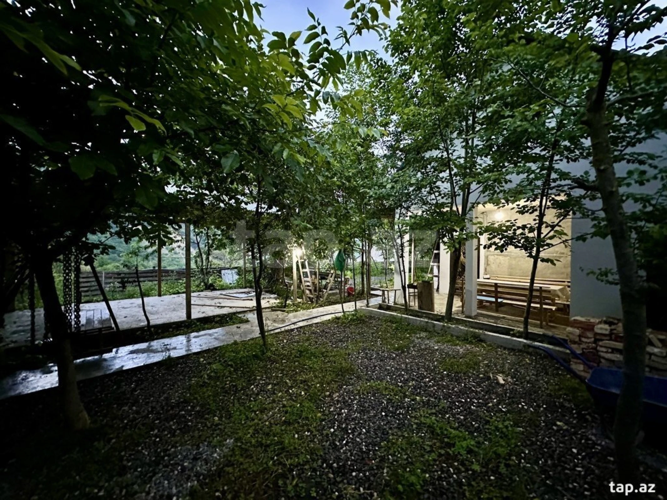 Kirayə verilir 4 otaqlı həyət evi