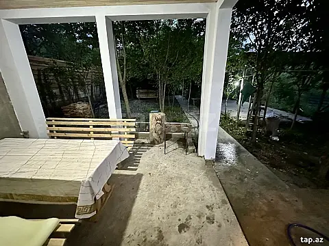Kirayə verilir 4 otaqlı həyət evi