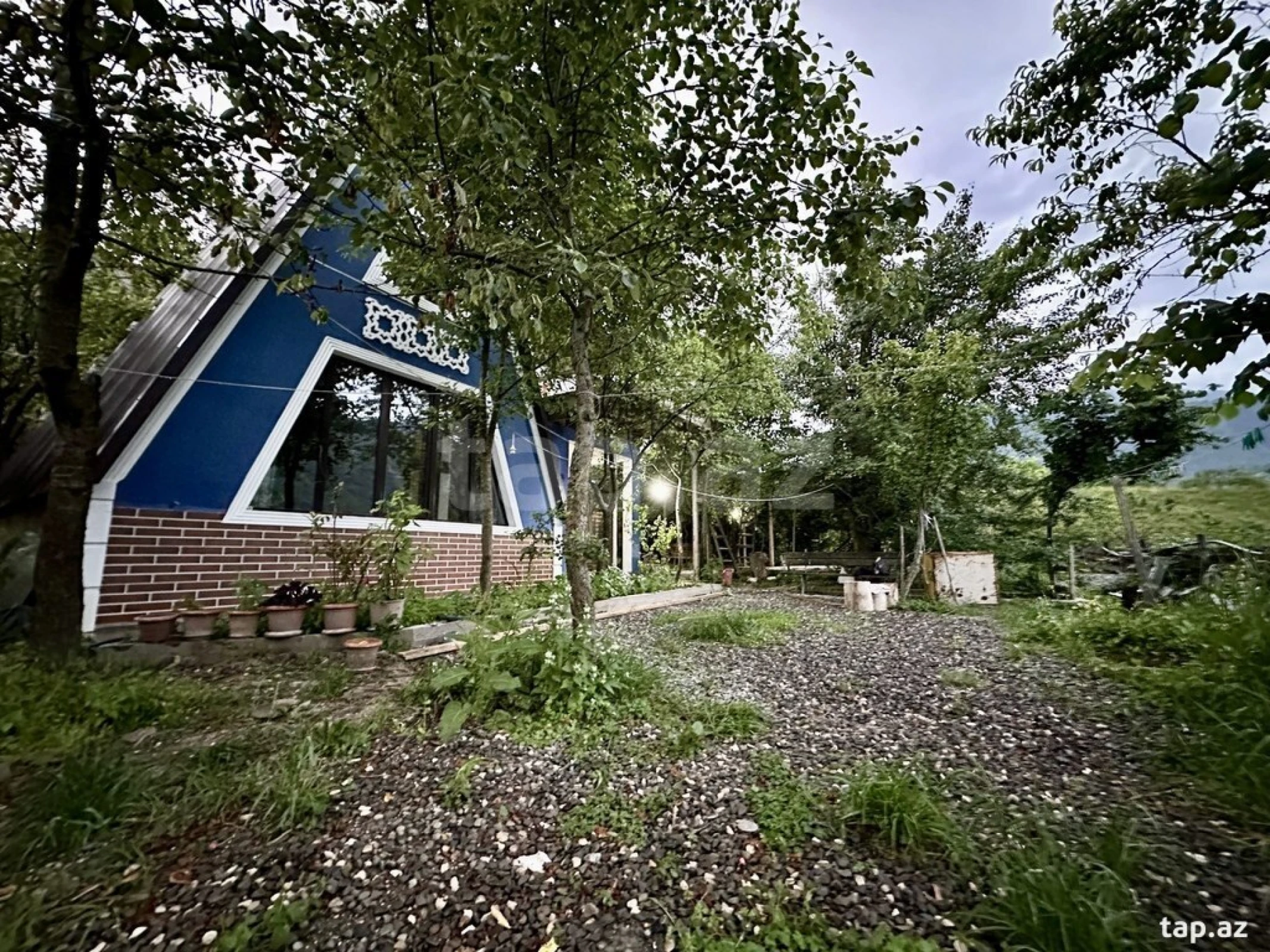 Kirayə verilir 4 otaqlı həyət evi