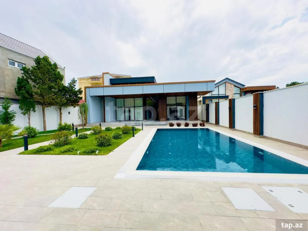 Satılır 5 otaqlı həyət evi